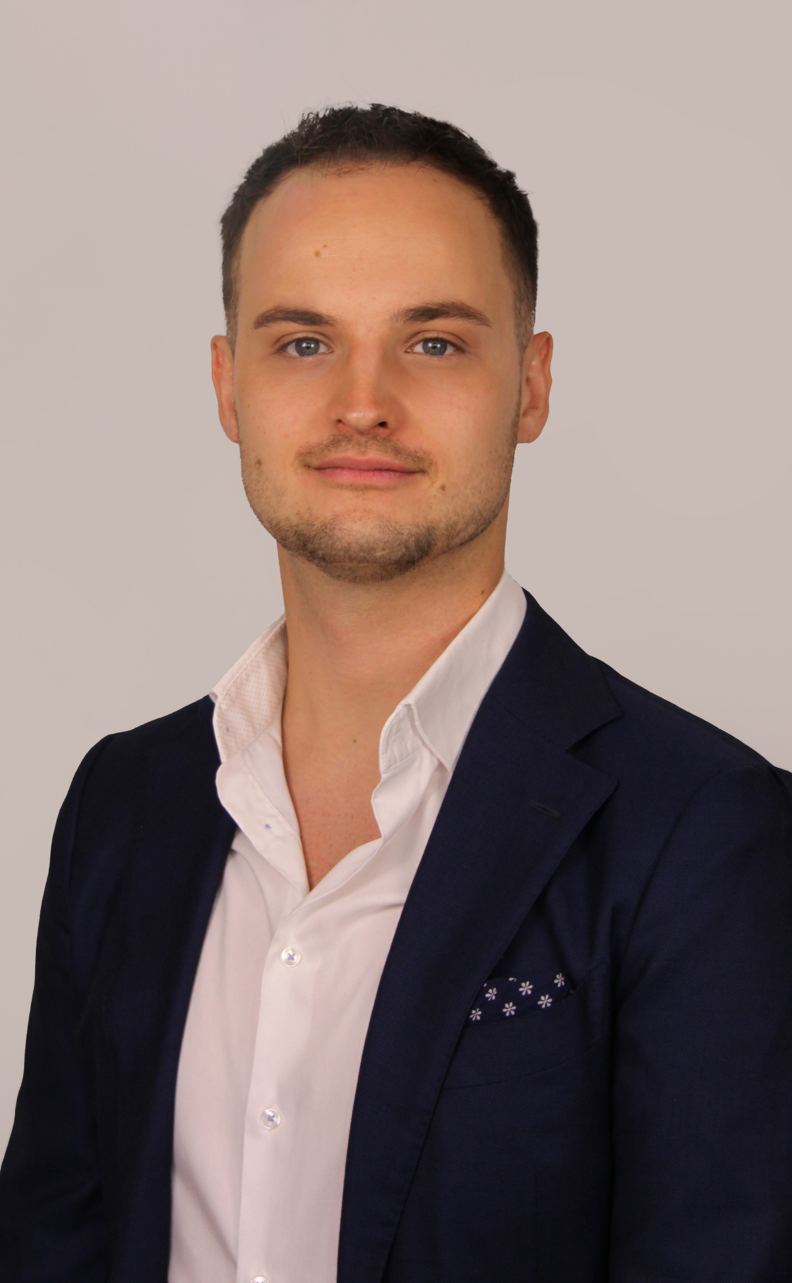 Adnan R. Osmanbegović